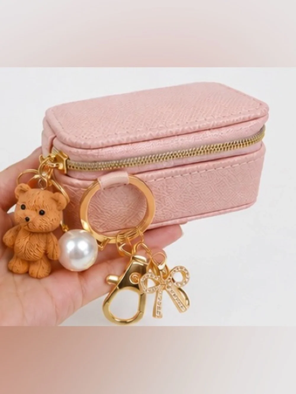 Travel Jewelry Case with Keychain – Light Pink | Compact Organizer 💍👜